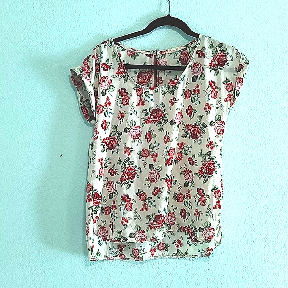 Red Rose Floral Capped Sleeve Blouse
